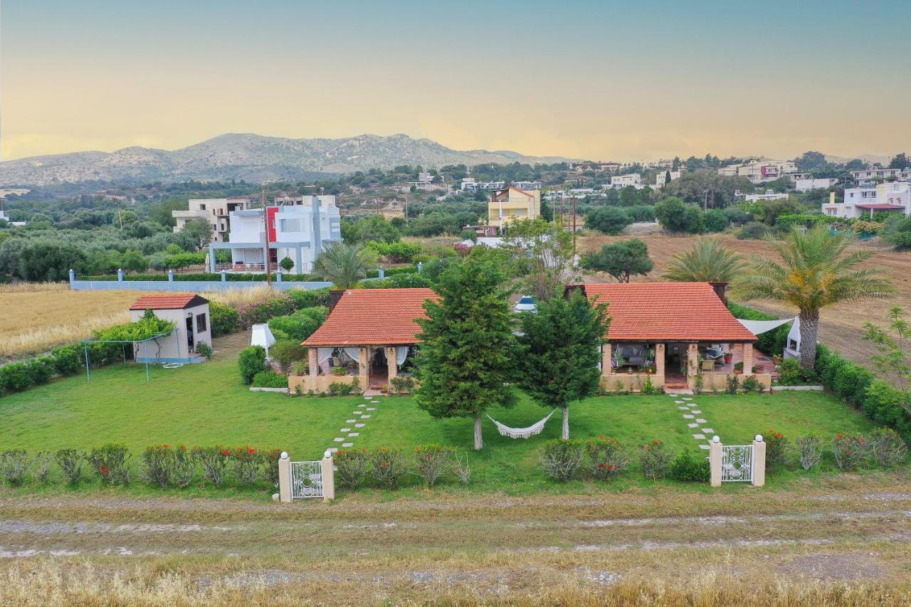 Ilaira Sea View Bungalow Jenádi Kültér fotó